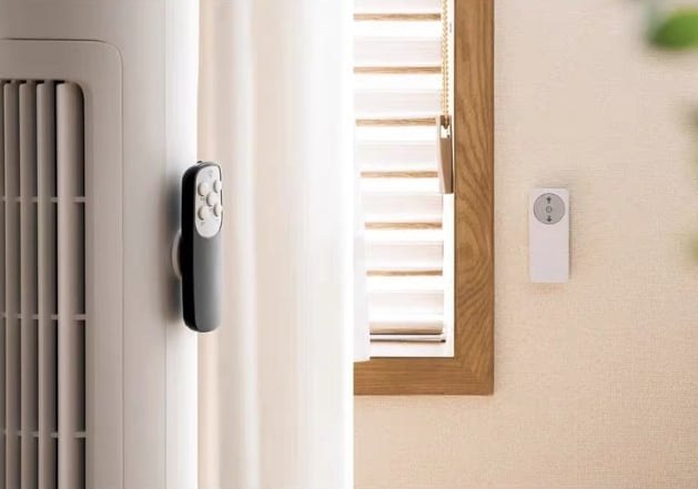 Magnetyczny Uchwyt na Pilot