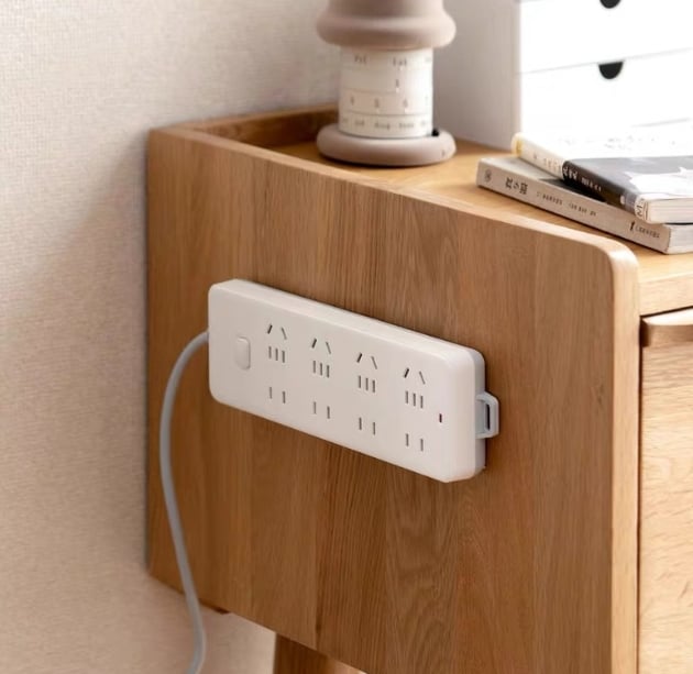 Magnetyczny Uchwyt na Pilot