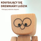 Urocza drewniana figurka – 12 wyrazów twarzy