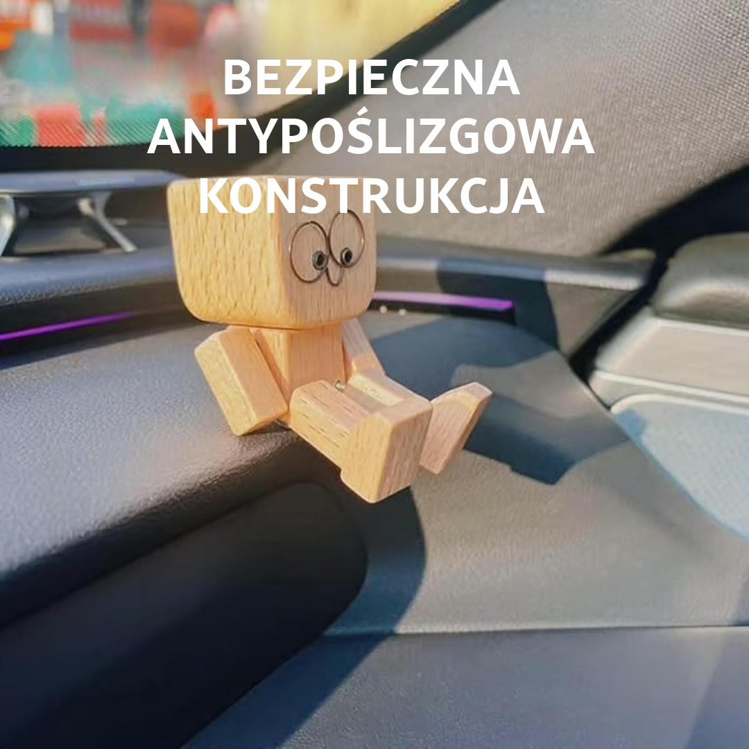 Urocza drewniana figurka – 12 wyrazów twarzy
